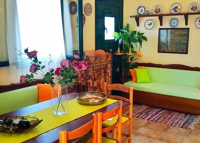 Dora\'S House