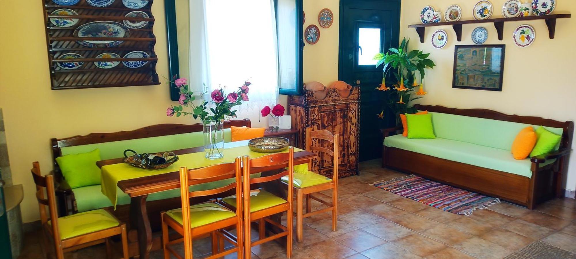 Holiday home Dora's House Istrios